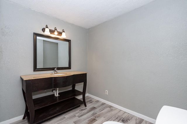 1230 W 4th Street, Freeport, TX 77541