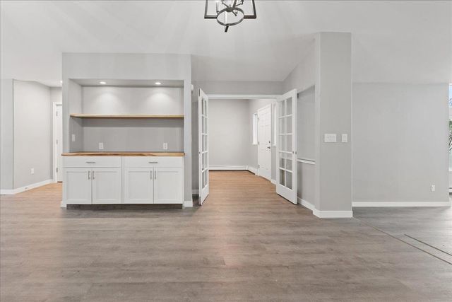 1214 AIRLINE DRIVE, North Pole, AK 99705