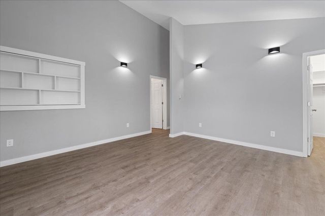 1214 AIRLINE DRIVE, North Pole, AK 99705