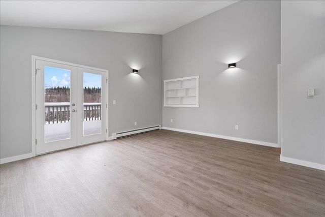 1214 AIRLINE DRIVE, North Pole, AK 99705