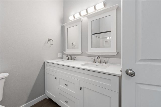 1214 AIRLINE DRIVE, North Pole, AK 99705