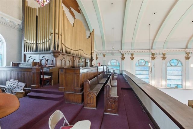 5001 S Hermitage Avenue, Chicago, IL 60609