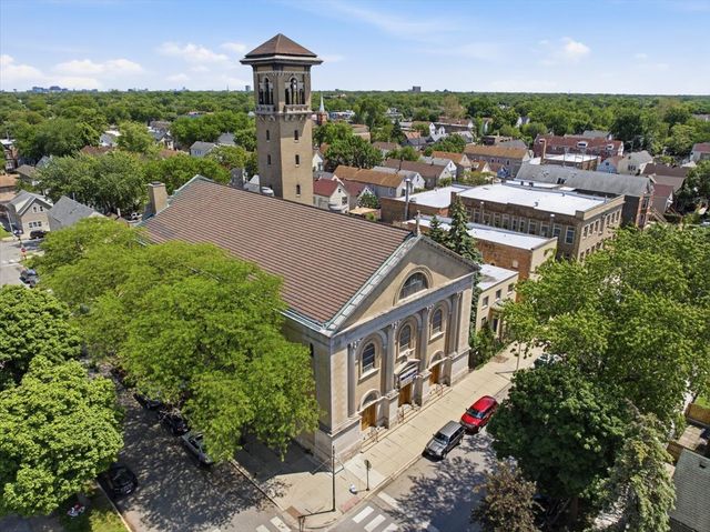 5001 S Hermitage Avenue, Chicago, IL 60609