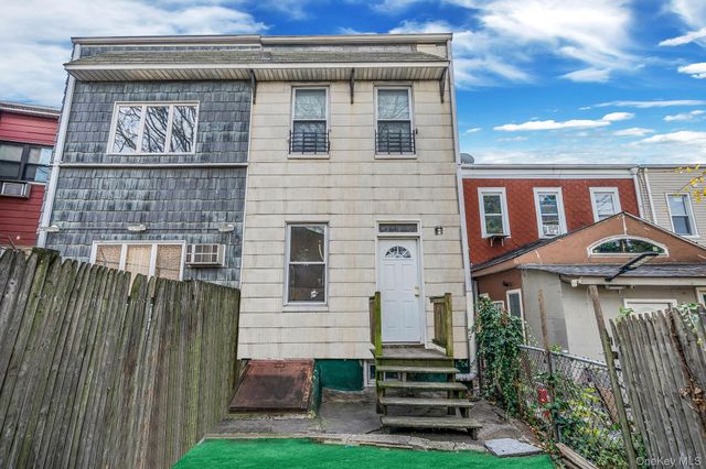 5807 Maspeth Avenue, Maspeth, NY 11378