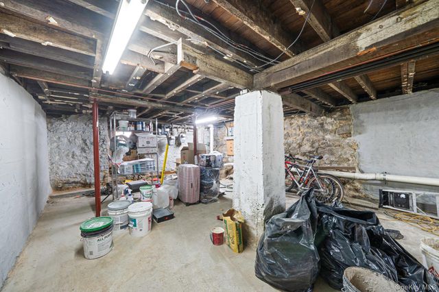 5807 Maspeth Avenue, Maspeth, NY 11378