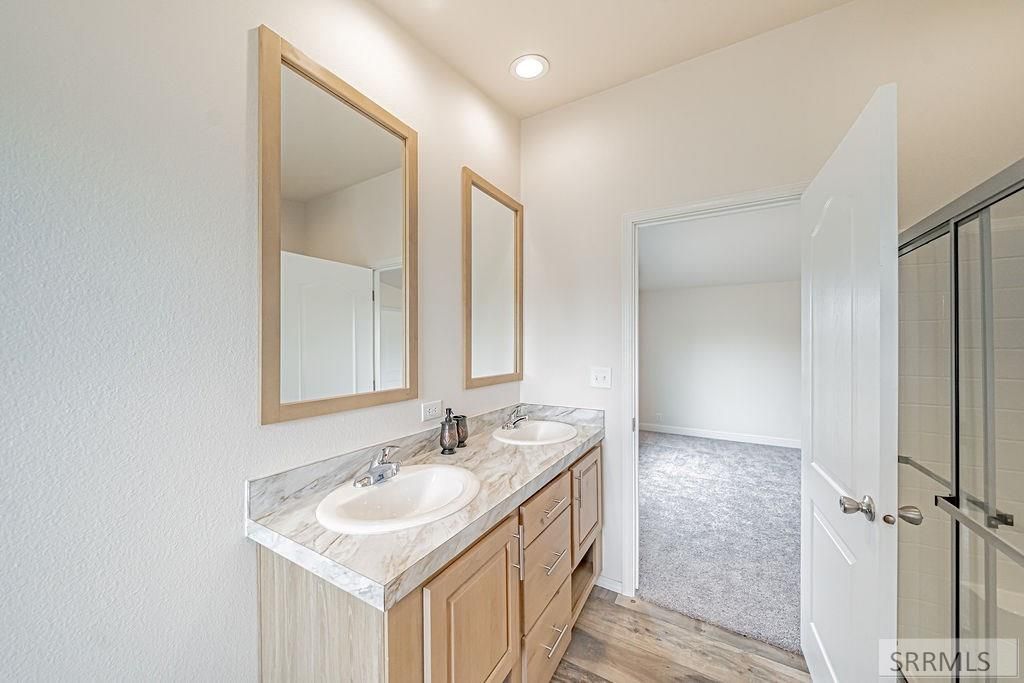 Image 19 of property listing at 960 Cottage Lane, Blackfoot, ID 83221