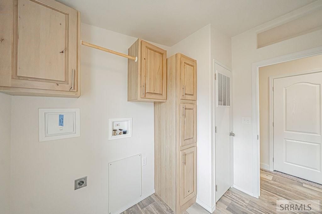 Image 31 of property listing at 960 Cottage Lane, Blackfoot, ID 83221