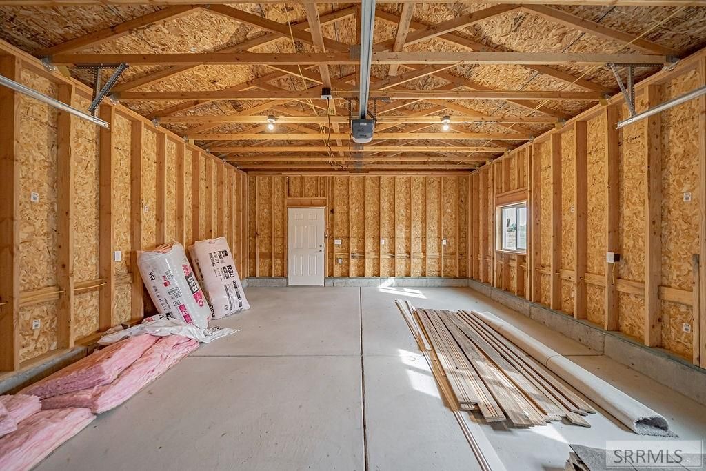 Image 34 of property listing at 960 Cottage Lane, Blackfoot, ID 83221