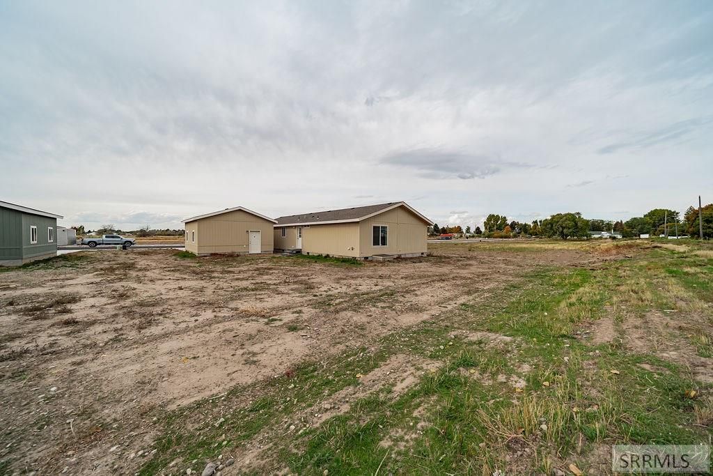 Image 35 of property listing at 960 Cottage Lane, Blackfoot, ID 83221