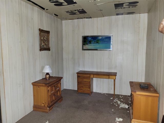 101 Jamaica Avenue, Point Blank, TX 77364