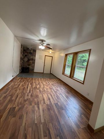 6637 White Road, Muskegon, MI 49442