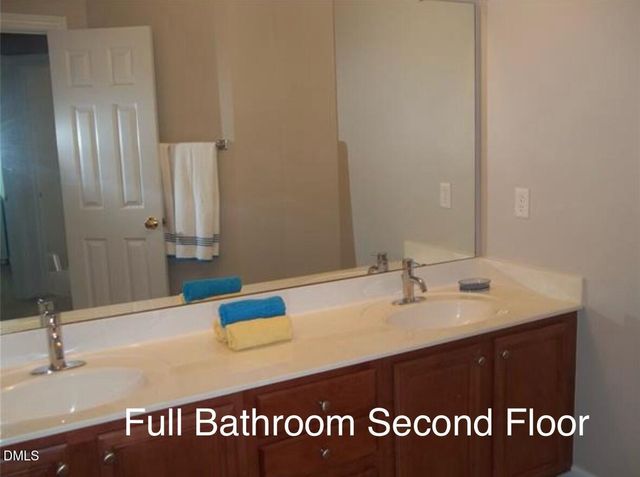 12400 Village Gate Way, Raleigh, NC 27614