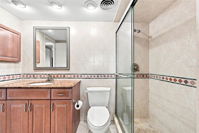 501 PLAZA SEVILLE COURT 2, Treasure Island, FL 33706