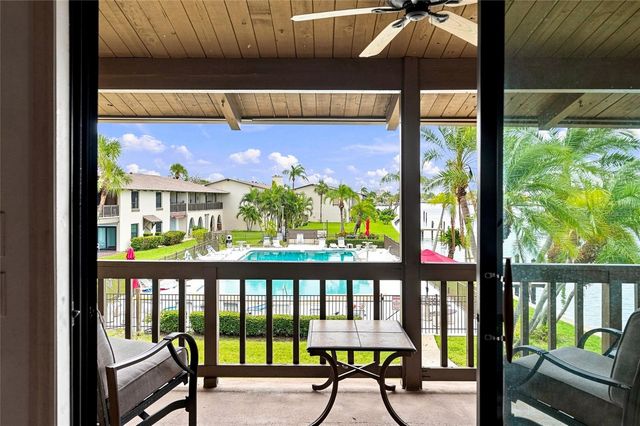 501 PLAZA SEVILLE COURT 2, Treasure Island, FL 33706