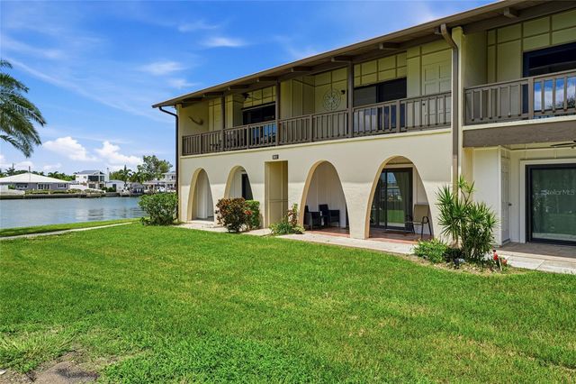 501 PLAZA SEVILLE COURT 2, Treasure Island, FL 33706
