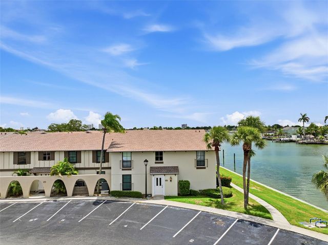 501 PLAZA SEVILLE COURT 2, Treasure Island, FL 33706