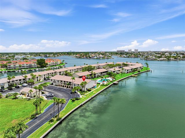 501 PLAZA SEVILLE COURT 2, Treasure Island, FL 33706