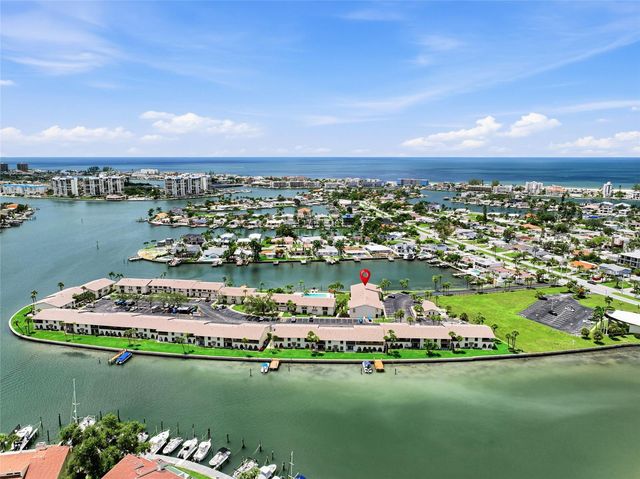 501 PLAZA SEVILLE COURT 2, Treasure Island, FL 33706