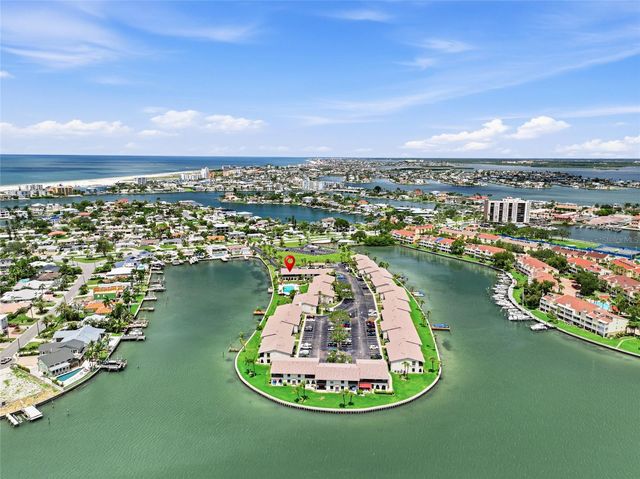 501 PLAZA SEVILLE COURT 2, Treasure Island, FL 33706