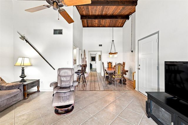 501 PLAZA SEVILLE COURT 2, Treasure Island, FL 33706