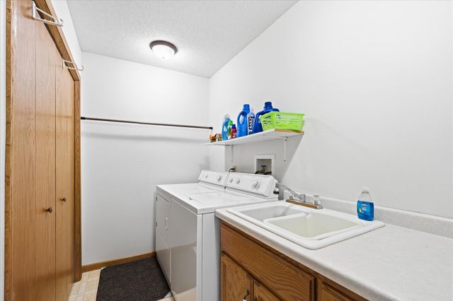 660 Riverview Drive 560, Monticello, MN 55362