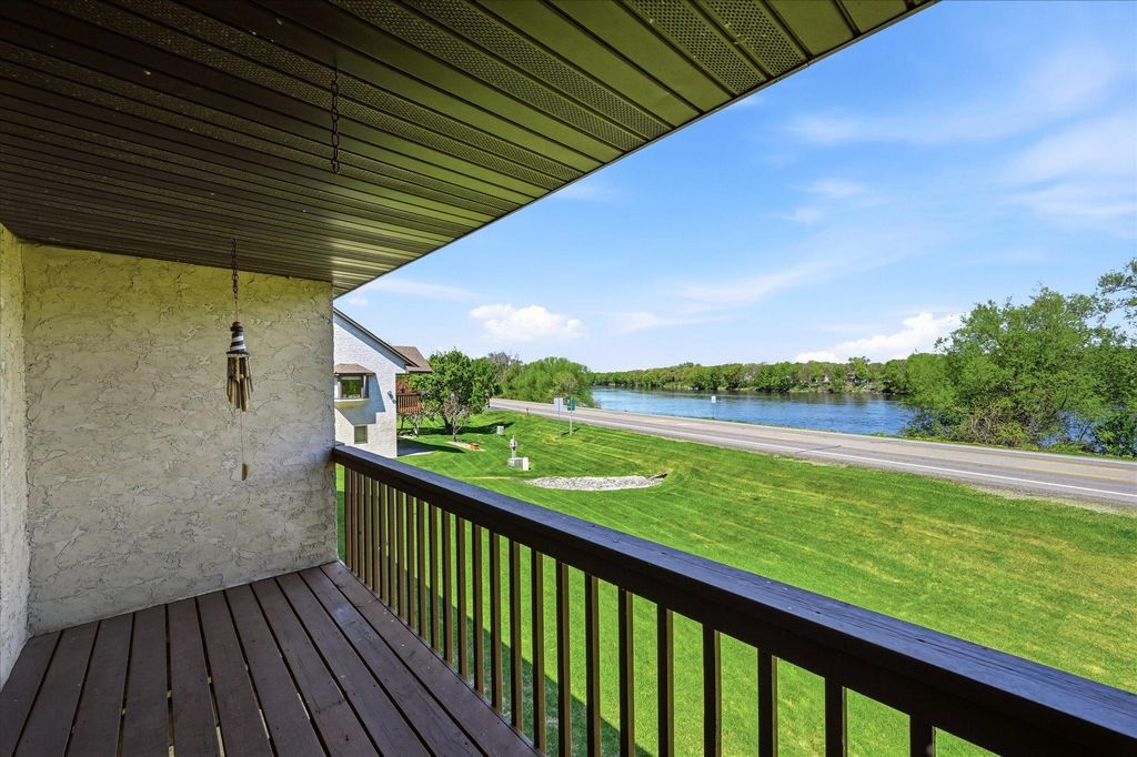 660 Riverview Drive 560, Monticello, MN 55362