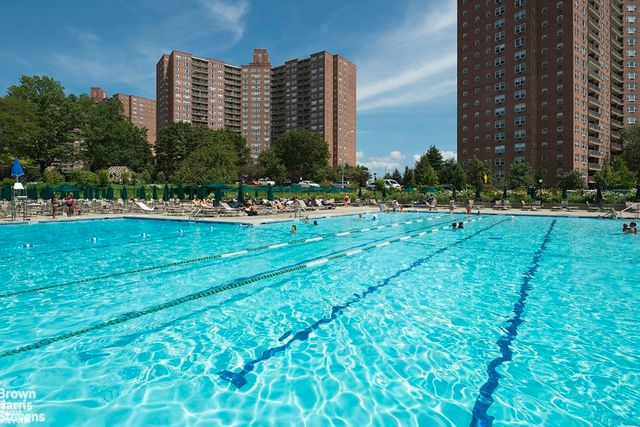 5700 ARLINGTON Avenue # 19M, New York City, NY 10471