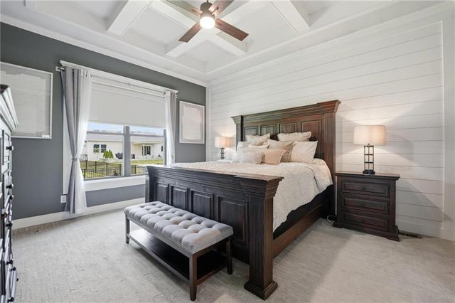 330 NW Ambersham Drive, Lee's Summit, MO 64081