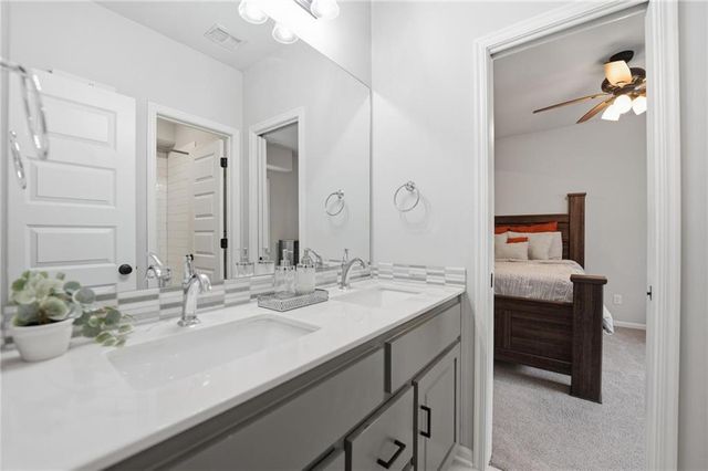 330 NW Ambersham Drive, Lee's Summit, MO 64081