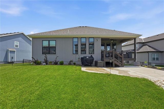 330 NW Ambersham Drive, Lee's Summit, MO 64081