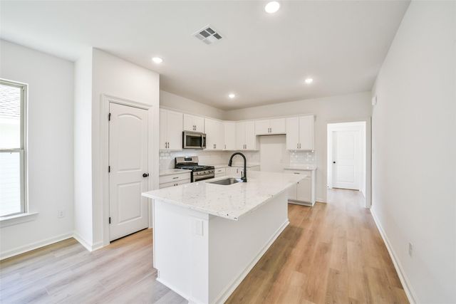 12827 Hannah Springs Lane, Magnolia, TX 77354