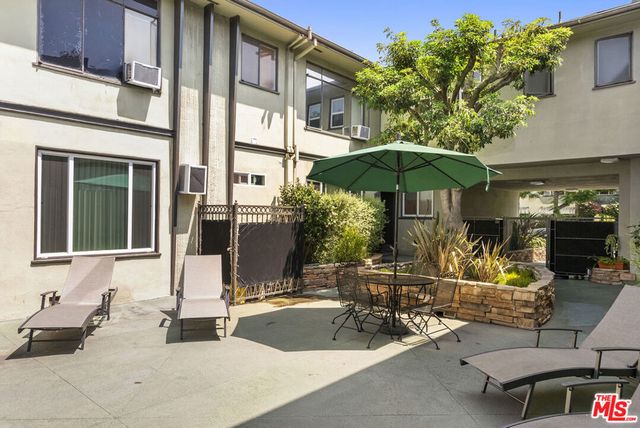 1233 N Harper Avenue 5, West Hollywood, CA 90046