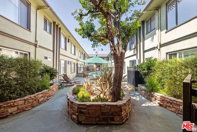 1233 N Harper Avenue 5, West Hollywood, CA 90046