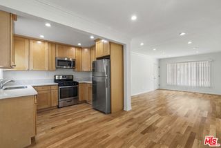 1233 N Harper Avenue 5, West Hollywood, CA 90046