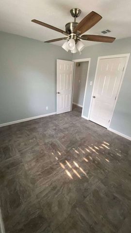 130 Green Branch Dr, Corpus Christi, TX 78405