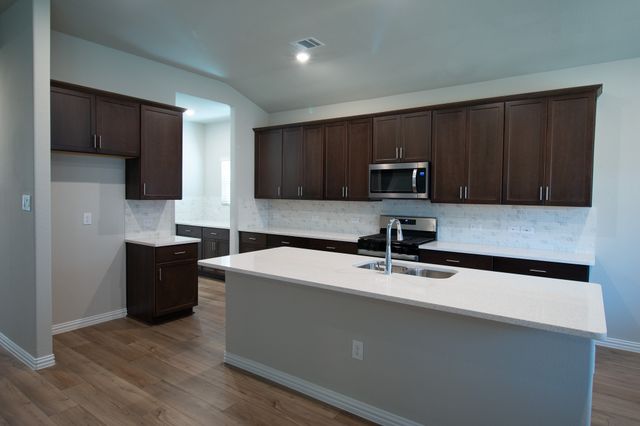 1103 Sweetleaf Street, Melissa, TX 75454