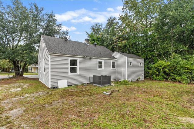 232 Circle Court, Fayetteville, NC 28301