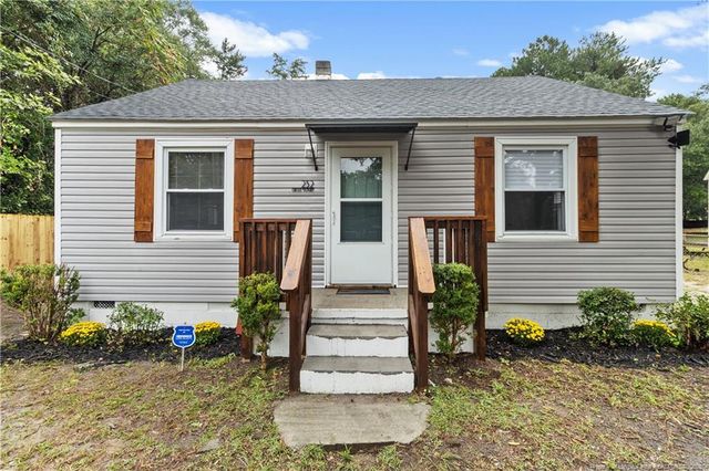 232 Circle Court, Fayetteville, NC 28301
