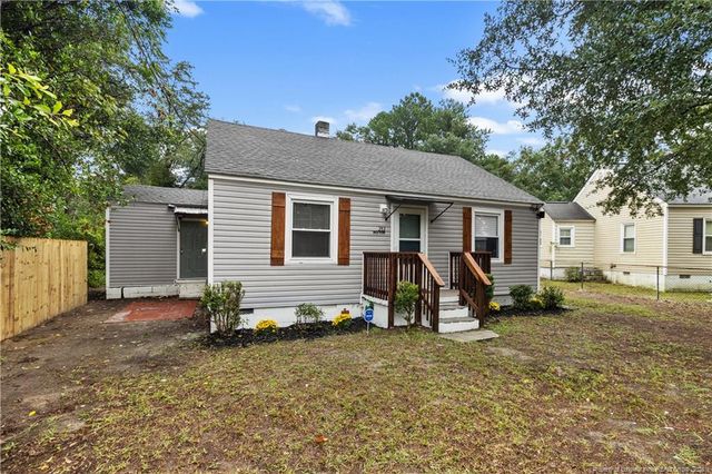232 Circle Court, Fayetteville, NC 28301