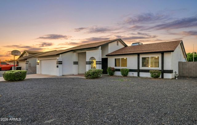 2412 E DOLPHIN Avenue, Mesa, AZ 85204