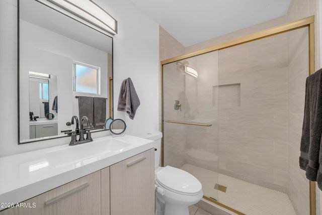 2412 E DOLPHIN Avenue, Mesa, AZ 85204