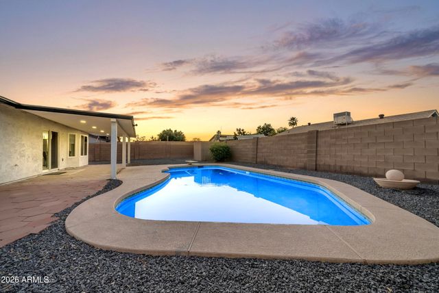 2412 E DOLPHIN Avenue, Mesa, AZ 85204