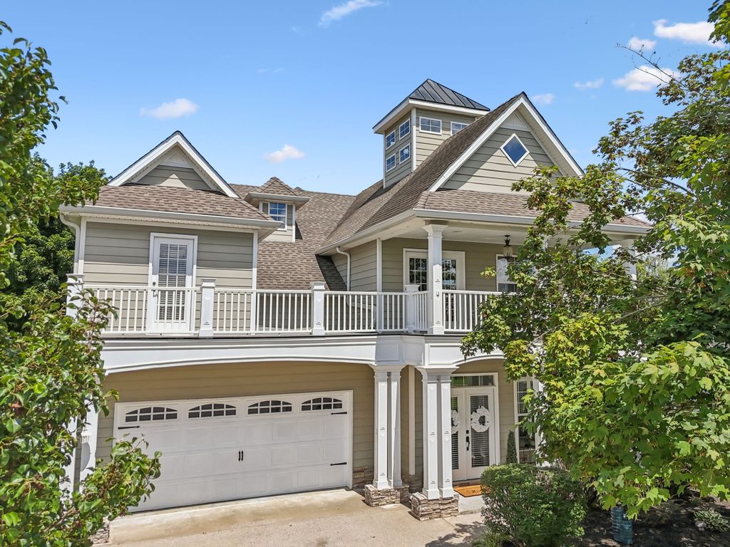 1526 Dewsbury Dr, Murfreesboro, TN 37128