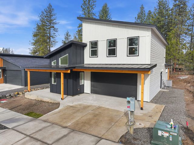 3728 E Nyberg Ln, Mead, WA 99021