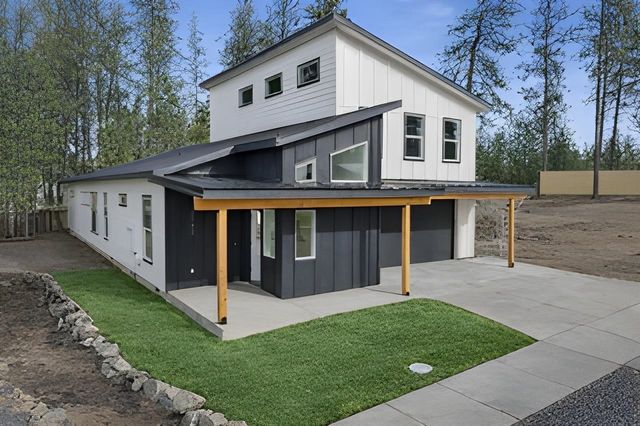 3728 E Nyberg Ln, Mead, WA 99021