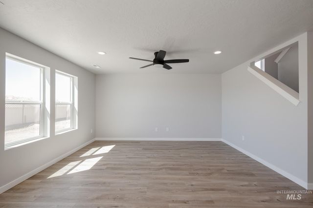 11061 Cart St, Caldwell, ID 83605