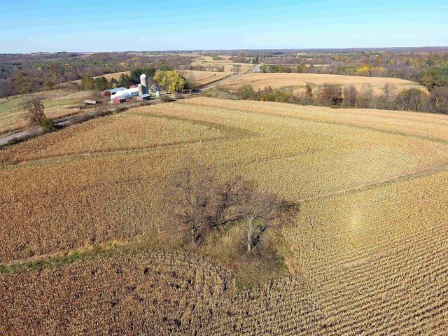 21478 County Hwy ZZ Road, Richland Center, WI 53581