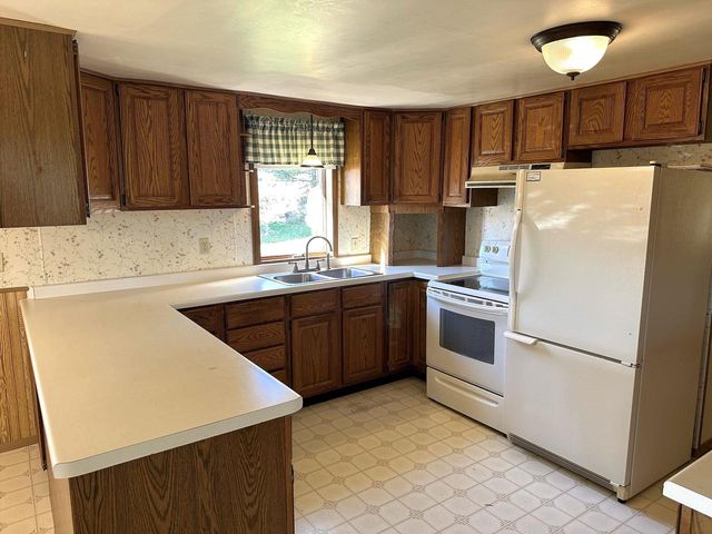 21478 County Hwy ZZ Road, Richland Center, WI 53581