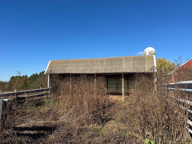 21478 County Hwy ZZ Road, Richland Center, WI 53581