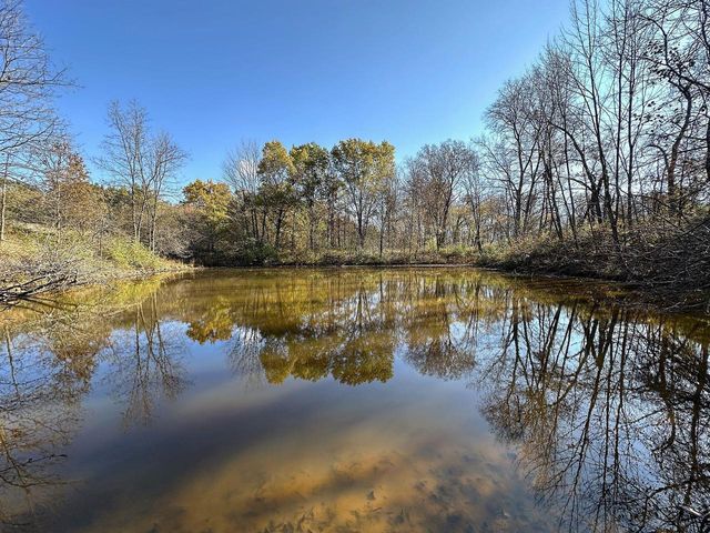 21478 County Hwy ZZ Road, Richland Center, WI 53581